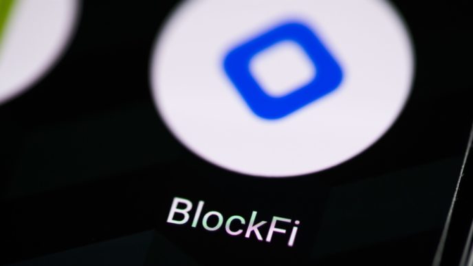 BlockFi20app20on20phone id ba429163 3091 4050 b2c8 6776ad6b5cfd size900