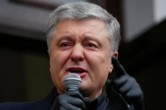 Порошенко получил $900 тысяч за два месяца благодаря военным облигациям