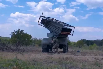 Экипажи РСЗО «Град» уничтожили склады боеприпасов и личный состав ВСУ