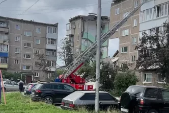 МЧС: в Нижнем Тагиле из-под обломков в зоне ЧП спасены три человека