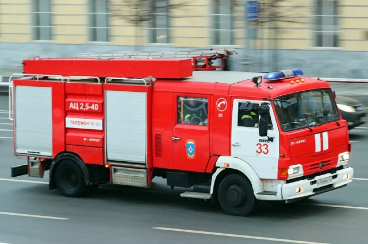 В Ростовской области после атаки дронов загорелись склады с дизельным топливом