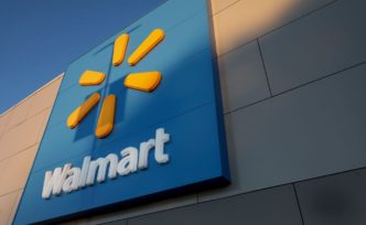 Как Walmart Привлекает Покупателей, Страдающих от Инфляции