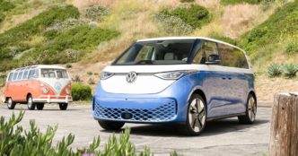 Электрический фургон ID Buzz от Volkswagen будет продаваться в США по цене от 59 995 долларов