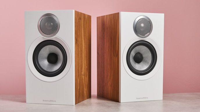 Обзор Bowers & Wilkins 607 S3