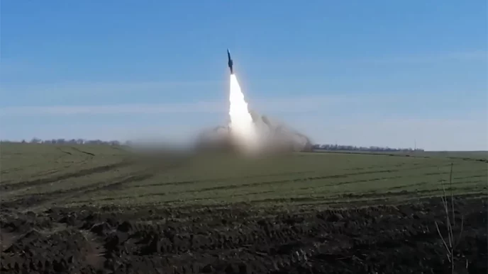 «Зенитный комплекс «Бук-М2» уничтожил две ракеты HIMARS в Херсонской области»