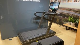 Обзор Technogym Run: Лучшее беговое полотно из всех, что я пробовал, но цена кусается