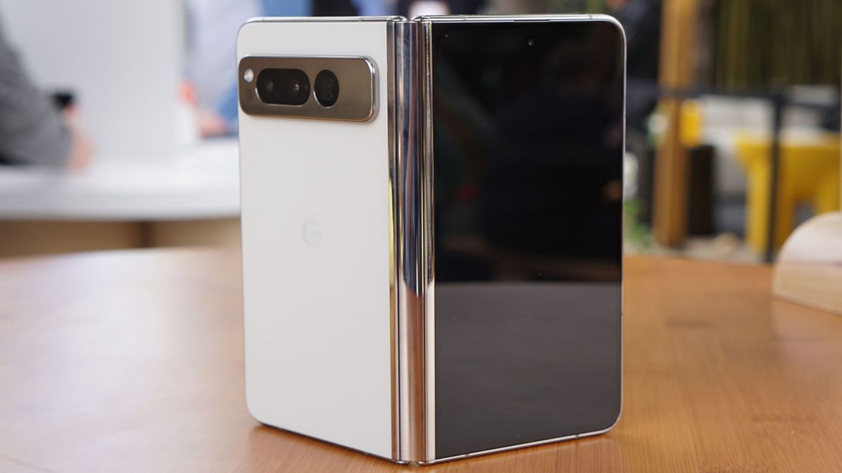 Впервые замечен Google Pixel 9 Pro Fold – утечка информации о ценах Pixel 9