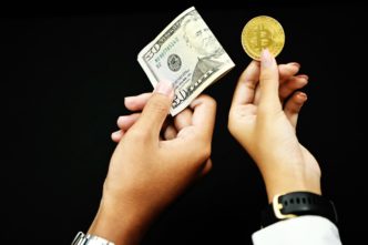 Mt. Gox переводит $75 миллионов в биткоинах на биржу Bitstamp. Грядущее падение?