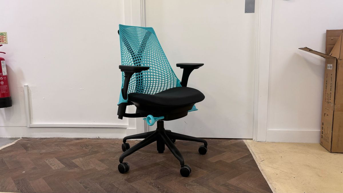 Обзор Herman Miller Sayl Gaming Chair: компактное кресло с непревзойденным комфортом