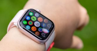 Слухи: В Apple Watch Series 10 появится функция выявления апноэ сна