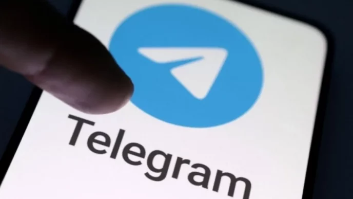 TechCrunch: Telegram приступит к модерации личных чатов