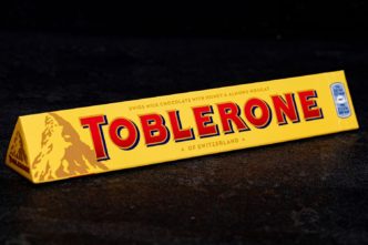 Прокуроры конфисковали 23,5 биткоина у грабителей с батончиками Toblerone