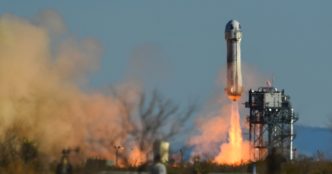 Blue Origin Джеффа Безоса намеревается запустить новую капсулу с экипажем в понедельник.