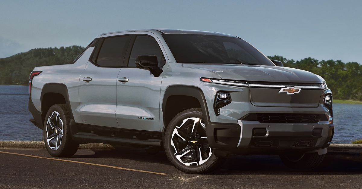 Самая доступная модель Silverado EV от Chevy теперь стоит от $57,095