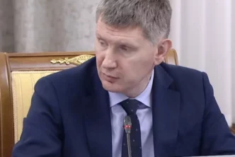 Решетников отметил, что в экономике России наблюдаются признаки замедления.