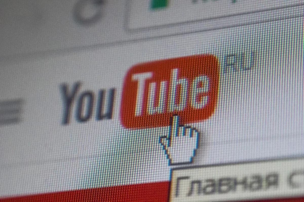 YouTube заблокировал канал бывшего соратника Дурова Георгия Лобушкина.