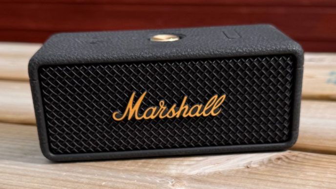 Обзор Marshall Emberton III: компактная Bluetooth-колонка с ярким характером