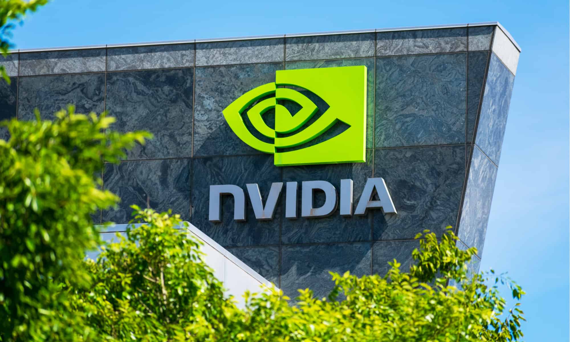 Nvidia обошла Apple, став крупнейшей компанией в мире