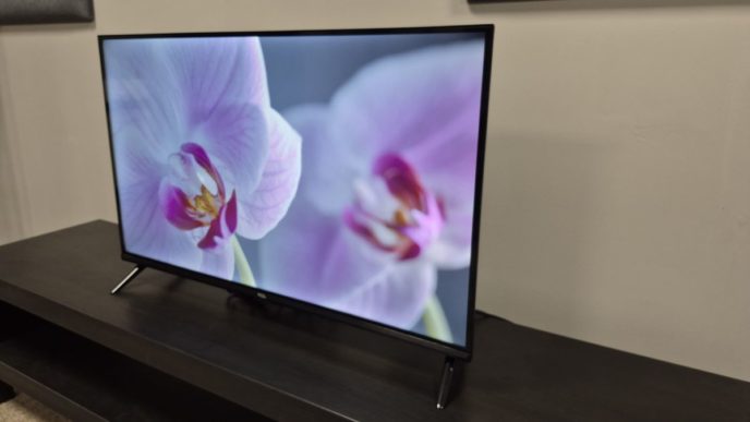 Обзор TCL 32S5400: бюджетный компактный телевизор с некоторыми недостатками.