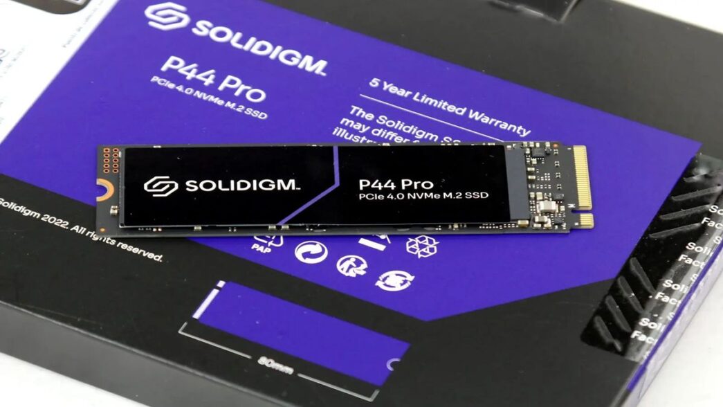 Solidigm уходит с рынка потребительских SSD, сосредоточившись на корпоративных SSD в 2025 году.